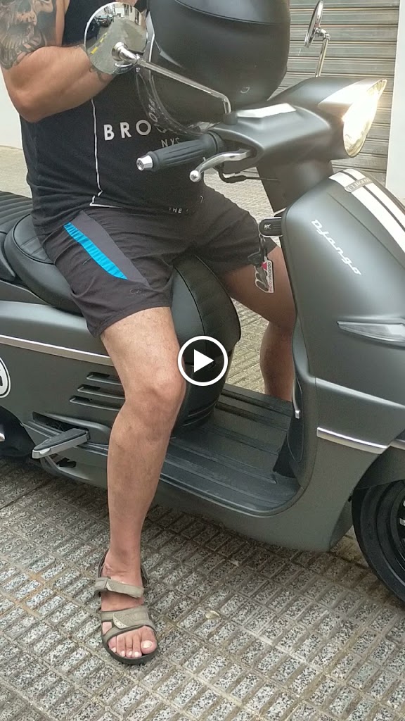 Motos Ricardo E Hijos C B — Videos