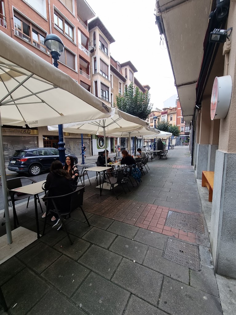 Sopelana Specialty Coffee — Ambiente
