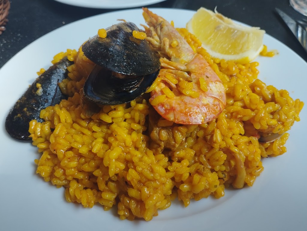 Tramuntana — Paella
