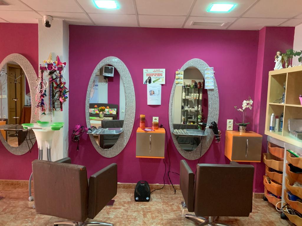 Peluqueria y estetica Ana