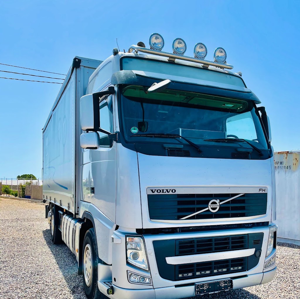 AUTOS LA CUMBRE — Camion