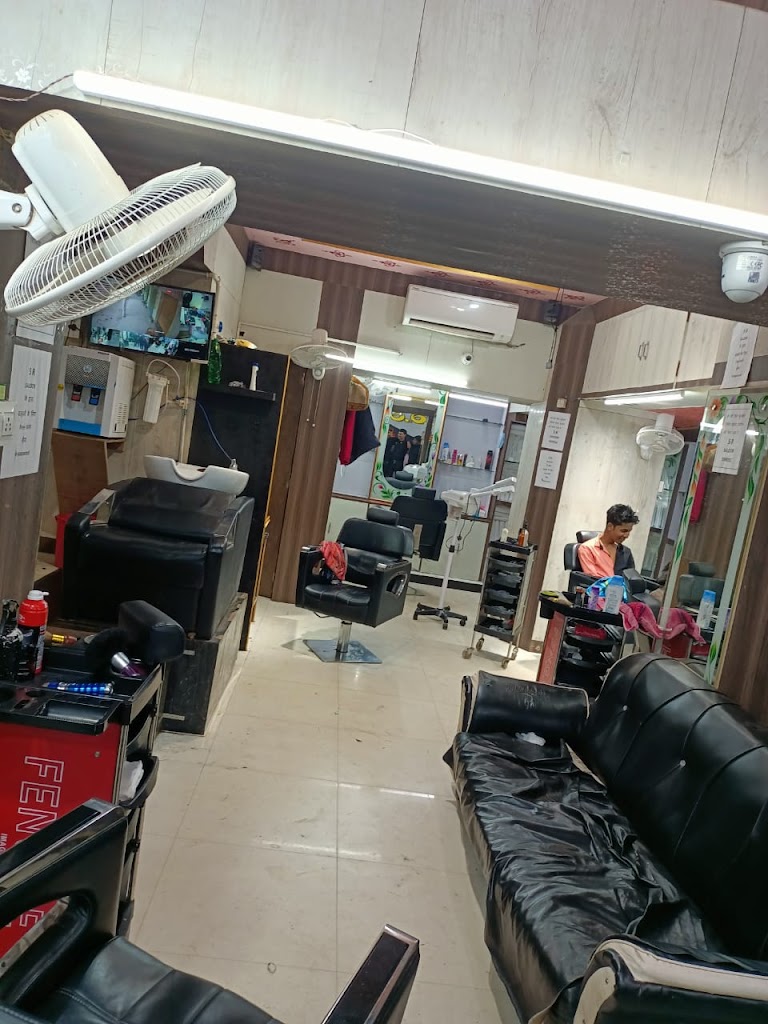 S R Salon