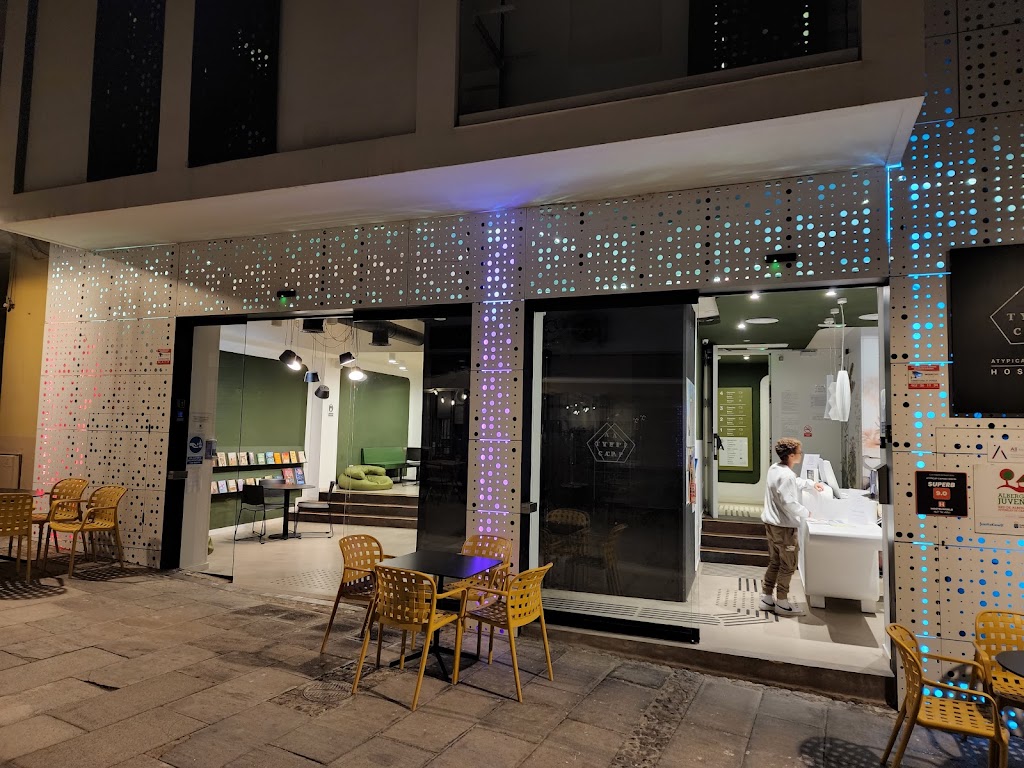 The Roof Burger Bar & Chillout Cocktails — Todas