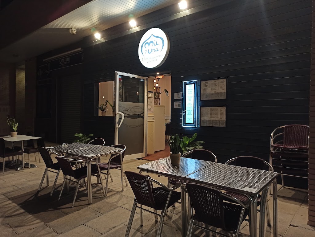 Las Mil y Una-Hamburgueseria Gourmet — Ambiente