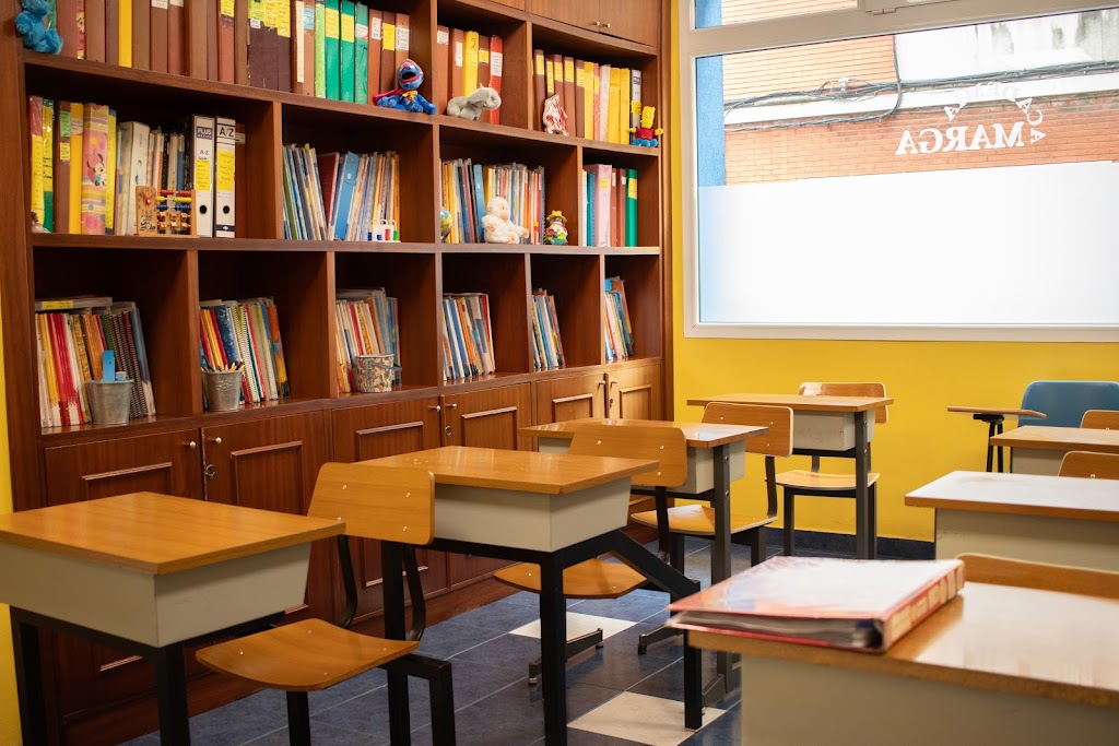 Academia Marga — Del propietario