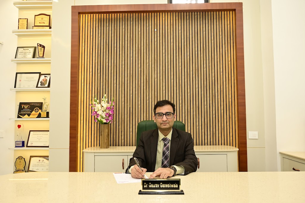 Dr. Dr Gaurav Ganeshwala Best Cardiologist In Pune Heart Specialist Doctor In Pune