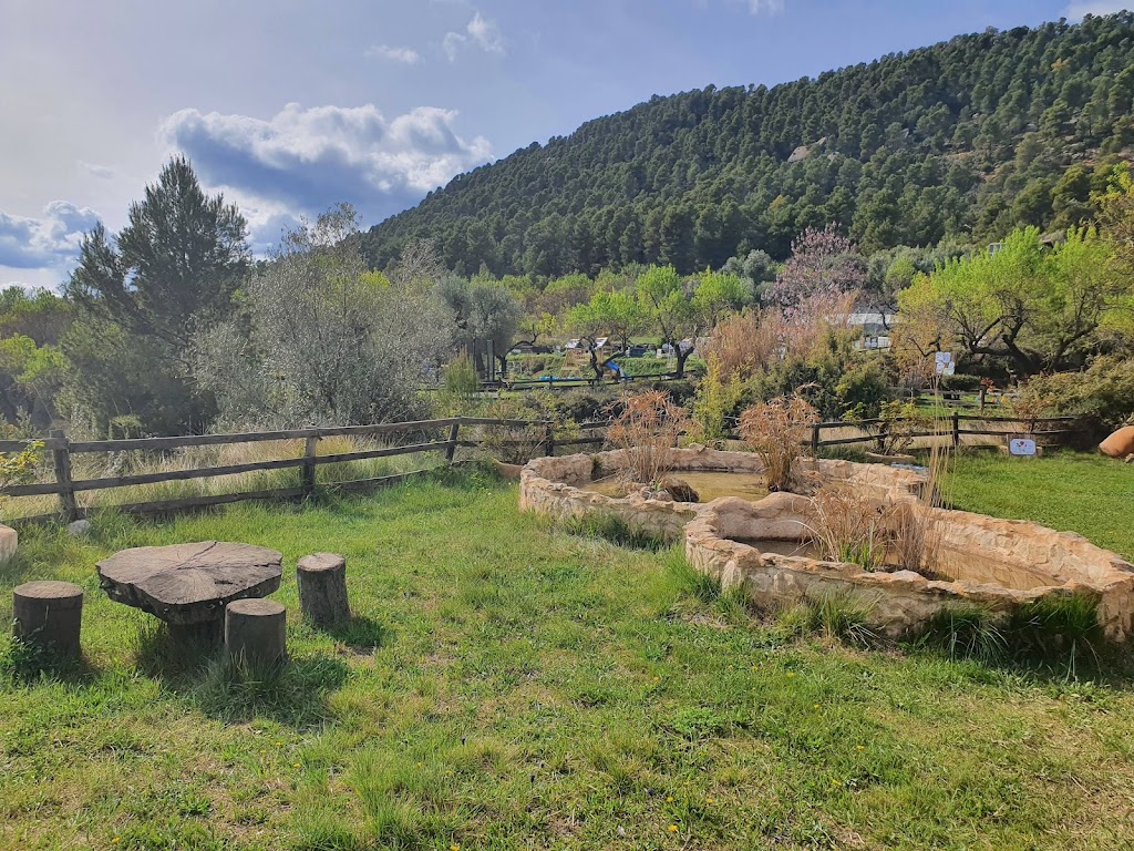 Parque infantil en el Paraje Mayjal