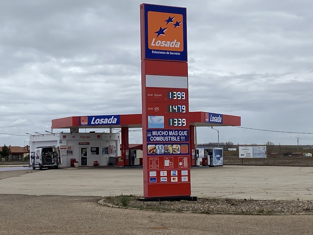Estacion de Servicio LOSADA MONTAMARTA. N-630, km 261 — Estacion de servicio