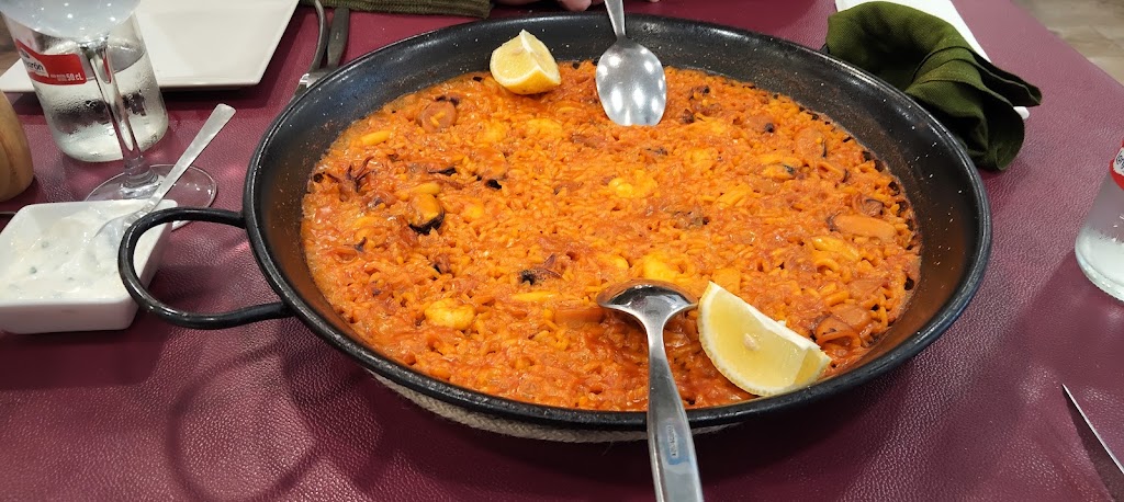RESTAURANTE Costa. — Mas recientes