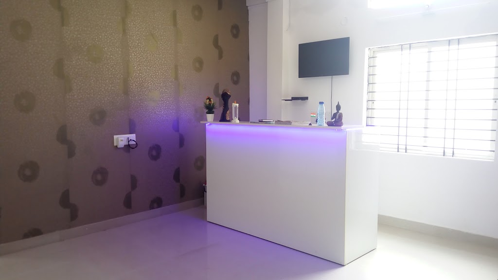 Aura Cosmetic Clinic