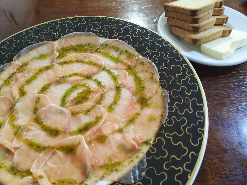 El Peixet — Comida y bebida