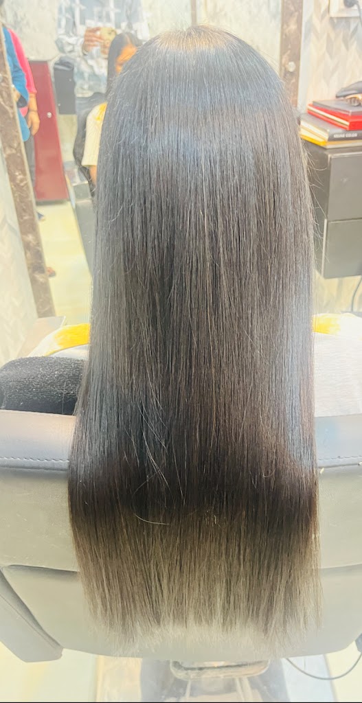 Hair Crush Unisex Salon Academy Hair Weaving