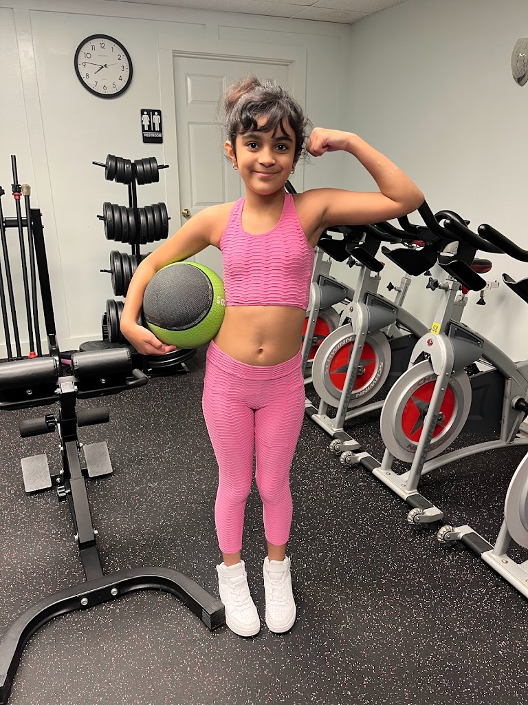  Amanda's Fitness Studio