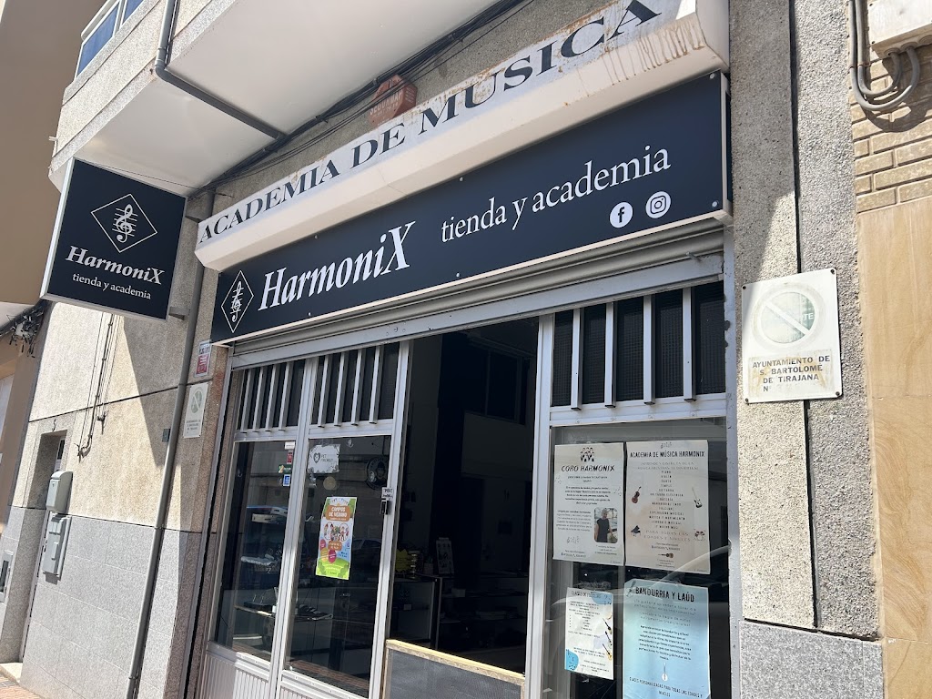 Tienda y academia Harmonix