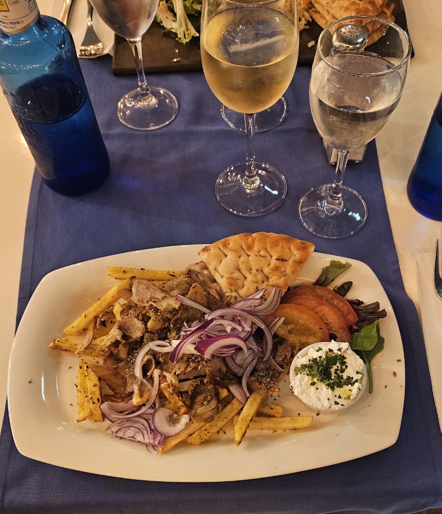 Greek Taverna — Mas recientes