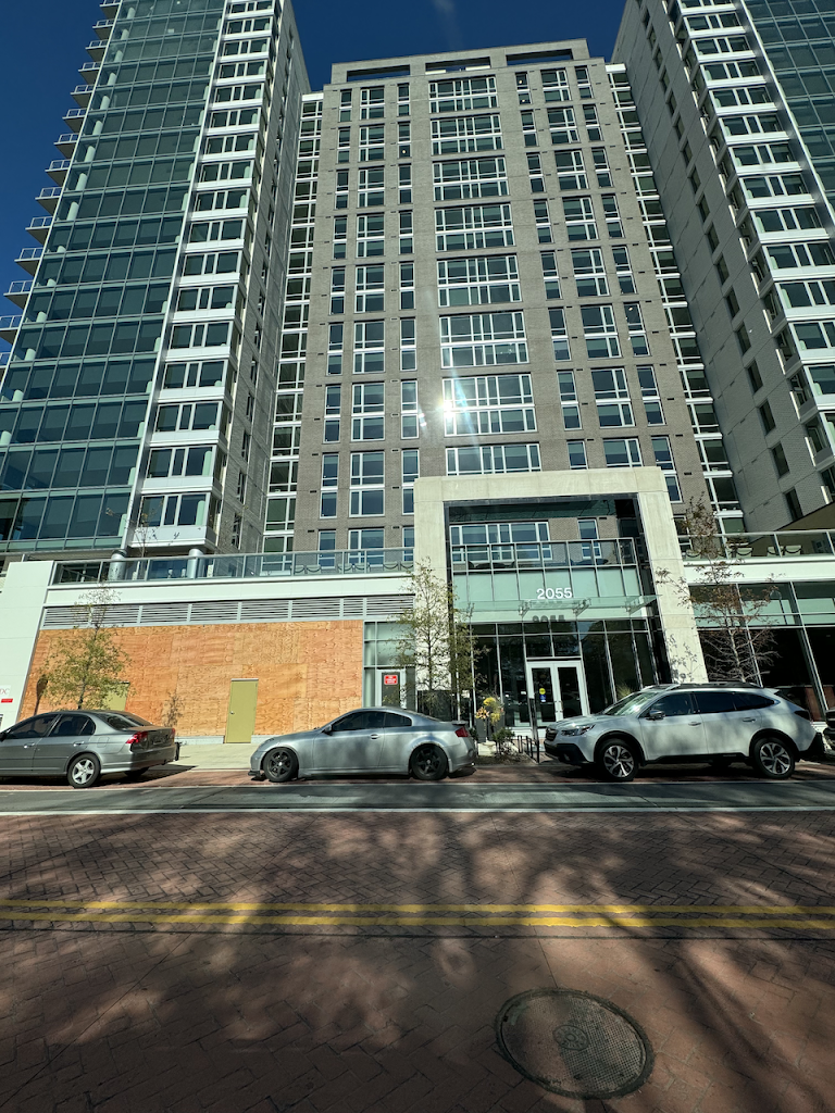  YogaSix Arlington Courthouse