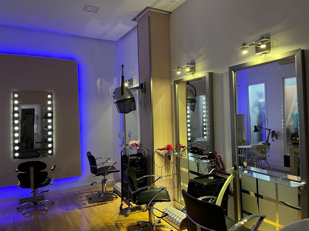 Peluqueria y Estetica Conchi — Interior