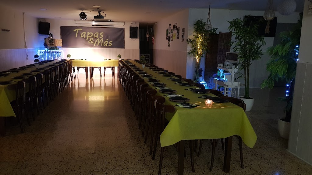 Restaurant Tapas & Mas