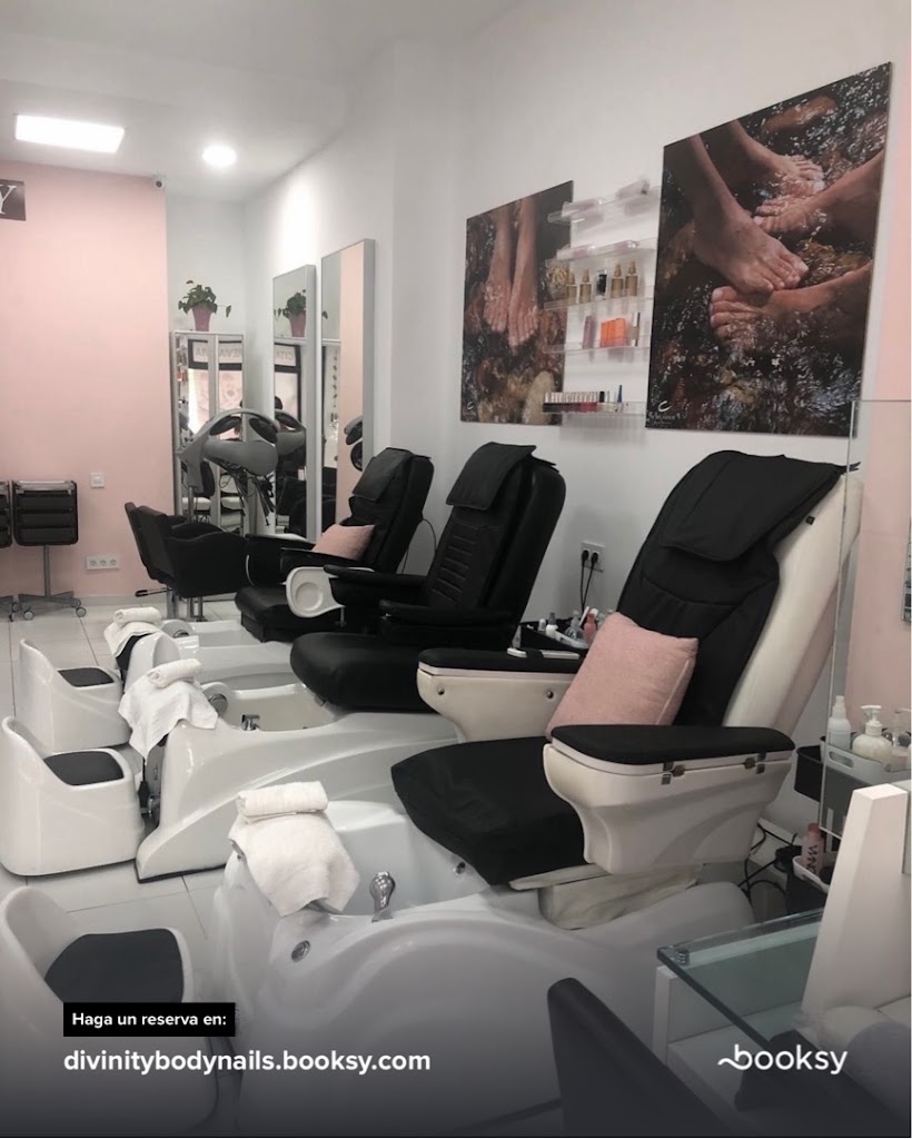 Divinity Body Nails & Peluqueria — Interior