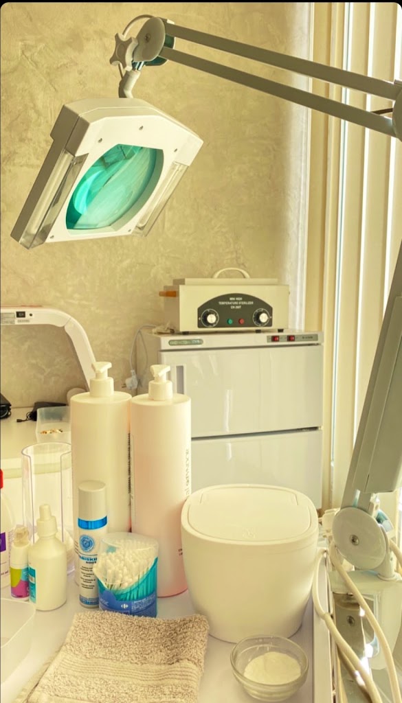 Skin Health By N A N A — Interior