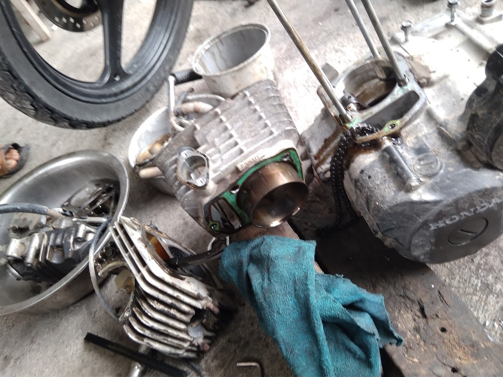Bengkel Thoolle Abadi Motor