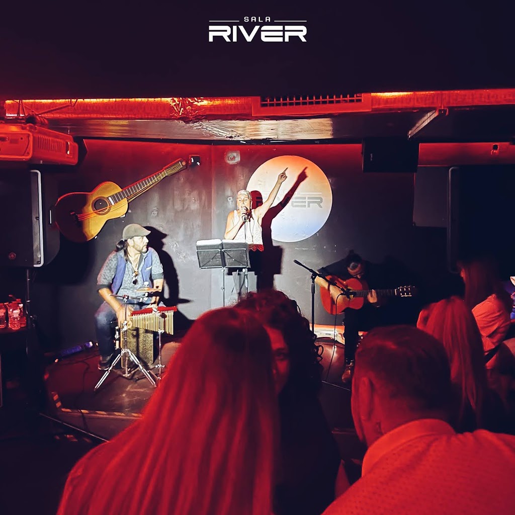 Sala River — Del propietario