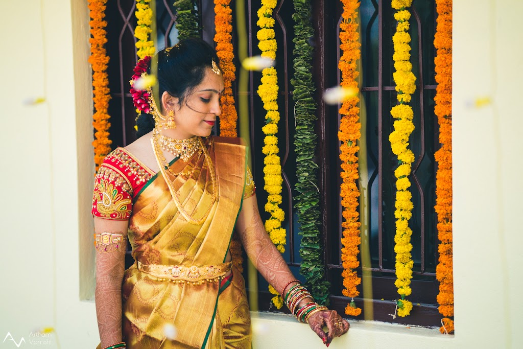 De Bella S Beauty Parlour N Training Institute