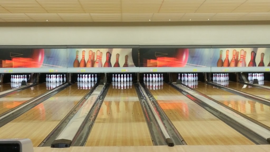  REVS BOWL BAR & GRILL