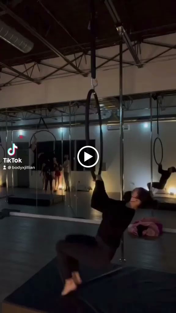  Boston Pole Fitness - Brighton