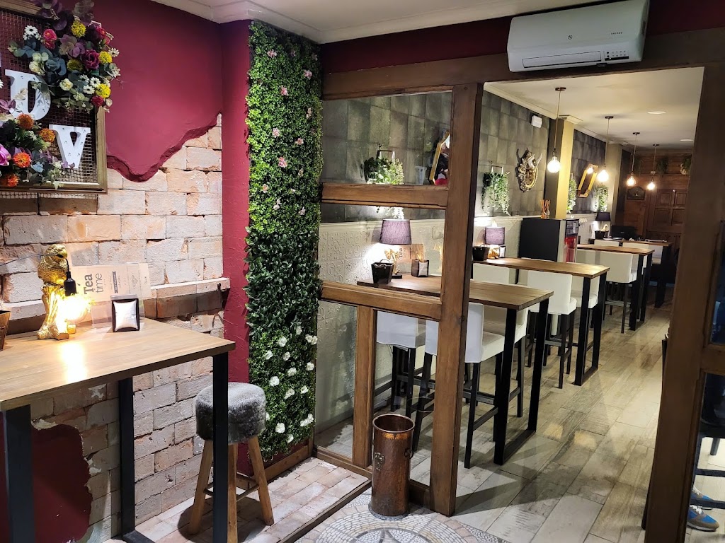 La Dolce Vita Oviedo - Cafeteria & Bar — Ambiente