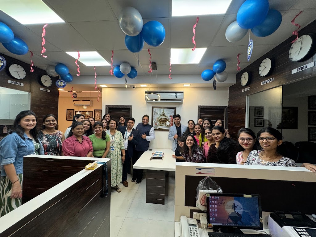 Khanna Travels & Holidays ( Khanna Holidays Private Limited )