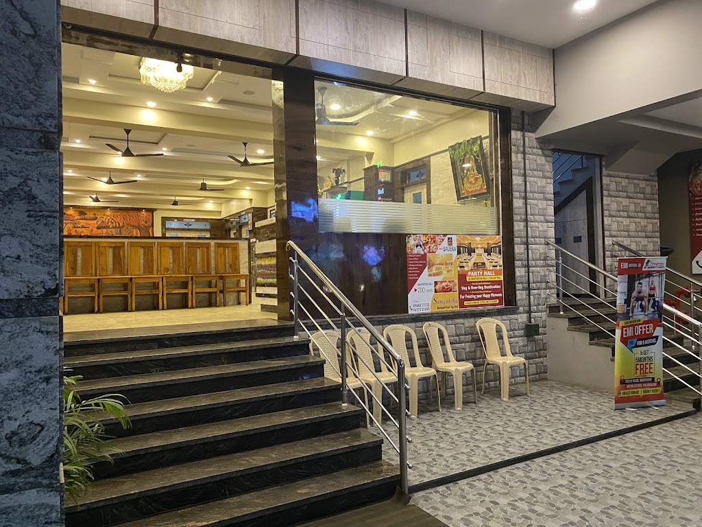 Hotel Savera Ondipudur