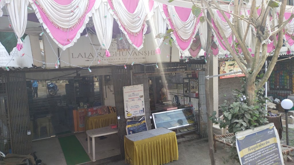 Shree Lala Raghuvanshi Foods