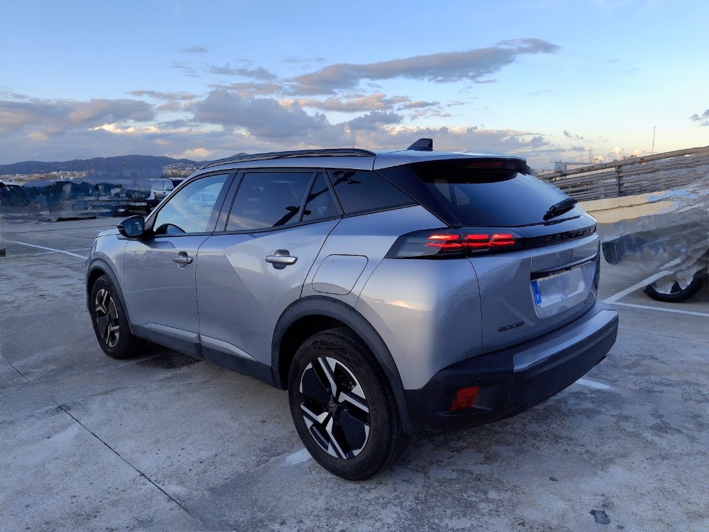 Leaseway Espana SLU Barcelona y Aeropuerto El Prat de Llobregat - Alquiler, suscripciones de coches Getaround, Amovens, Wabi — Del propietario