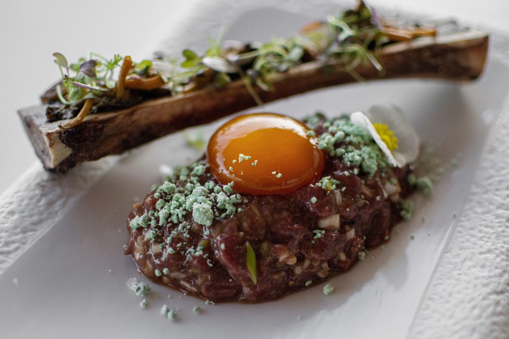 Restaurante Pier 19 — Comida y bebida