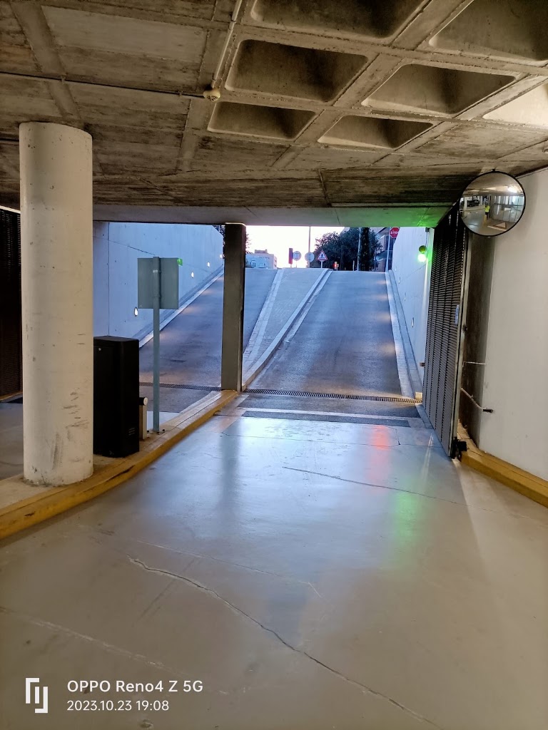 Parking Can Bertrand — Del propietario