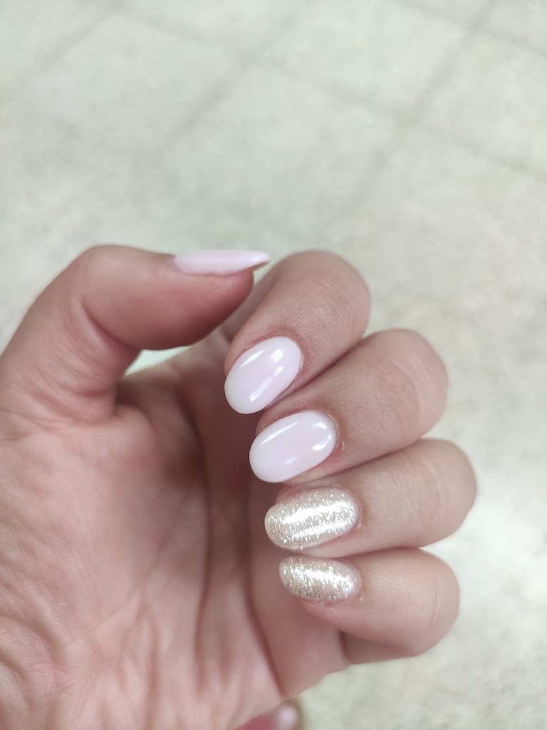 Marga Beltran Centro De Belleza — Manicura