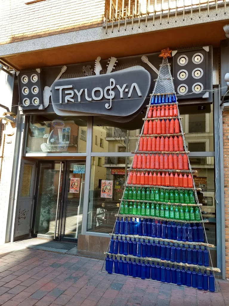 Trylogy-a