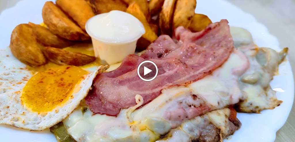 Entre Fuegos — Comida y bebida