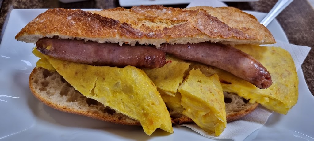 Mes Cafe — Comida y bebida