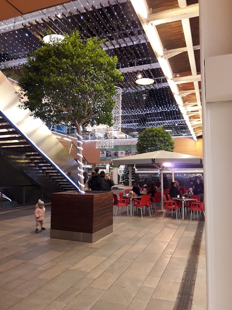 Passeig Comercial El Pallol — Restaurante