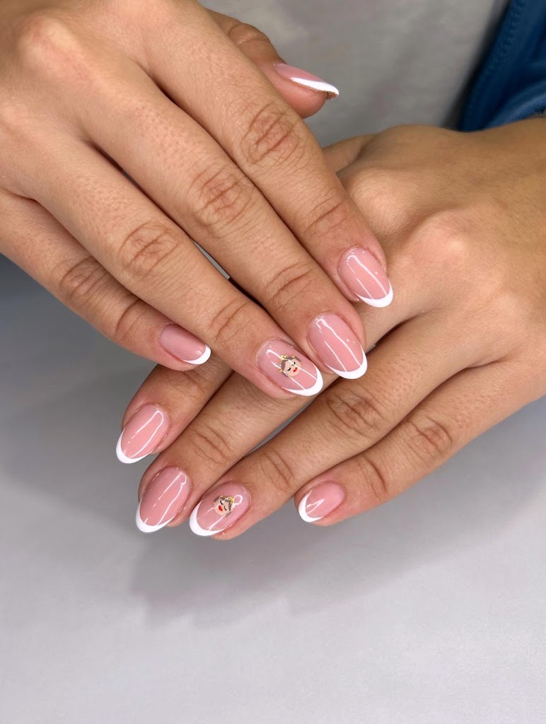 Inefable Nails  Salon de unas - Centro de estetica — Del propietario