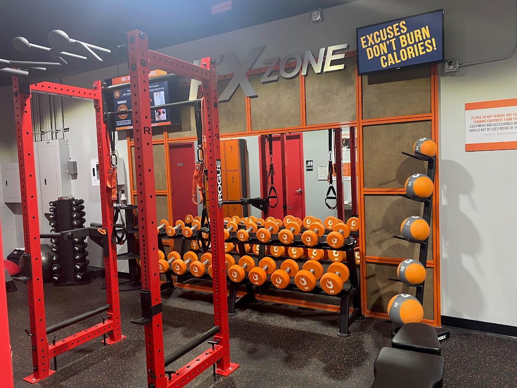  HOTWORX - Clearwater, FL - Clearwater Mall