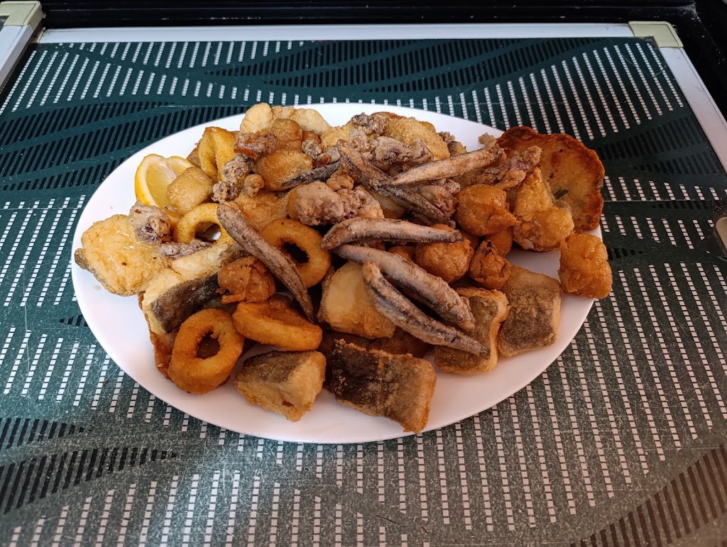 El Cafe de Laura — Comida y bebida
