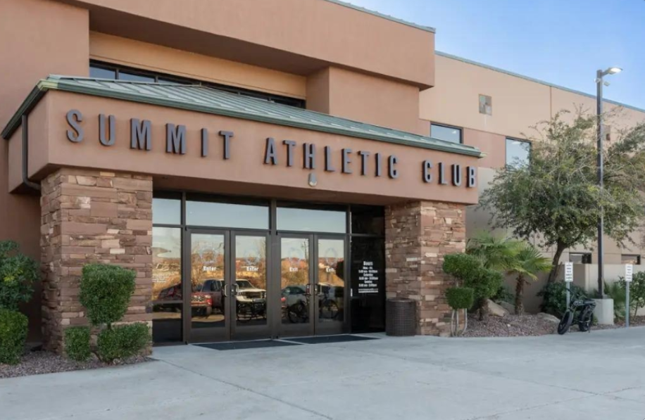  Summit Athletic Club