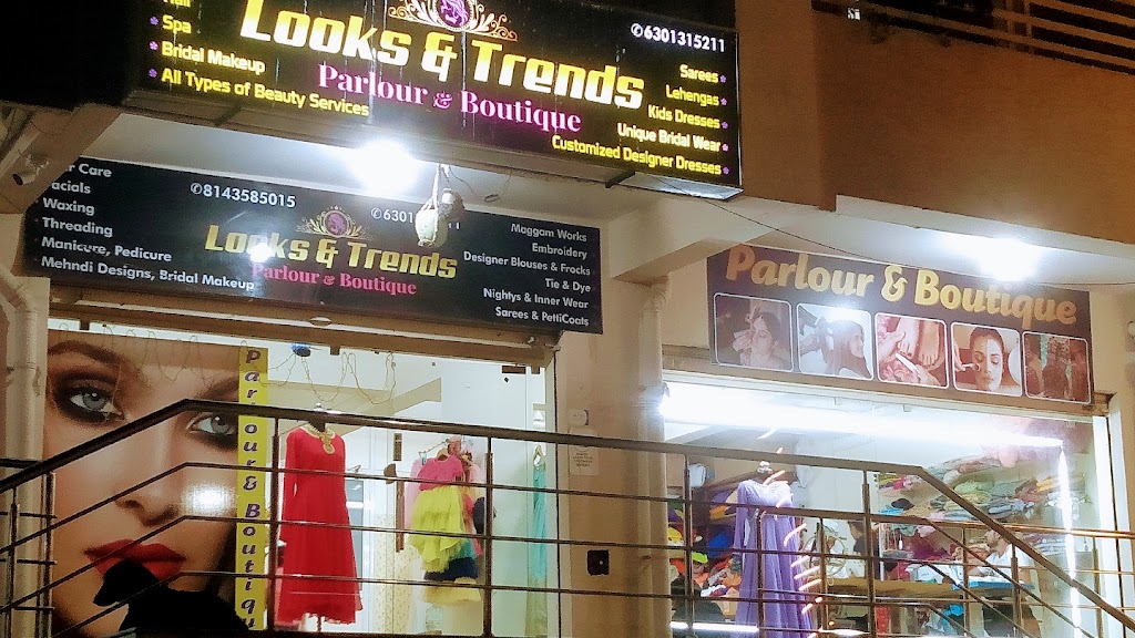 Looks And Trends Women Parlour Boutique