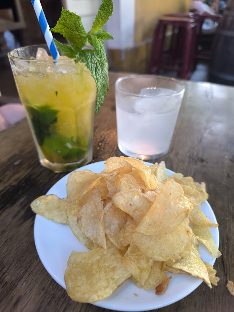 La Tasca del Sol Valldoreix — Comida y bebida