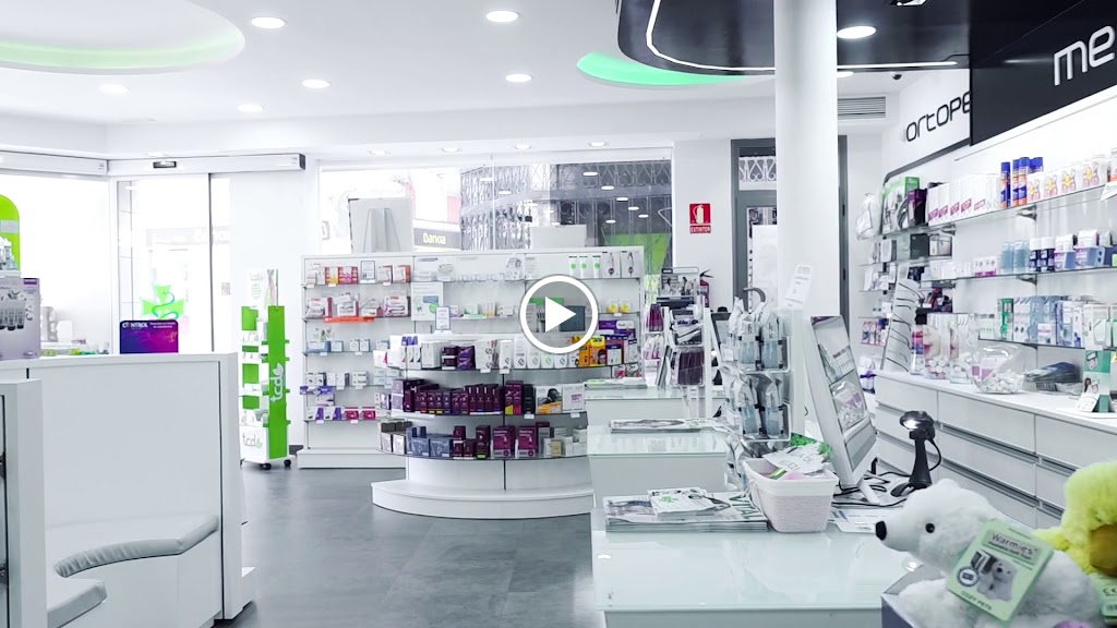 Farmacia La Solana. Lda. Ana Fernandez Ruano — Videos