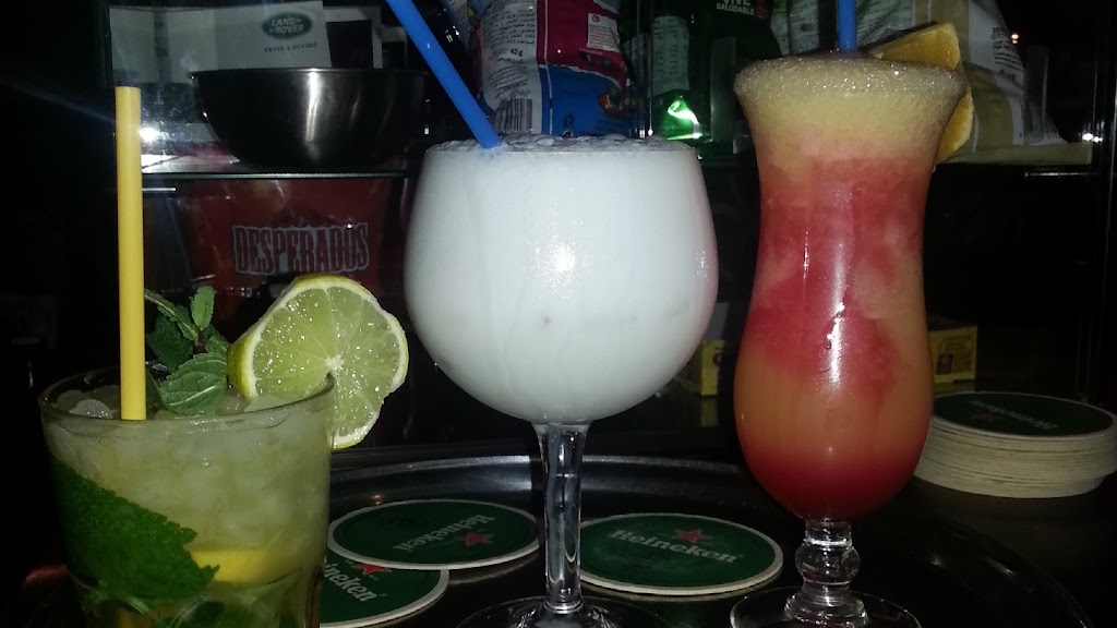 Cafe Botavara — Comida y bebida