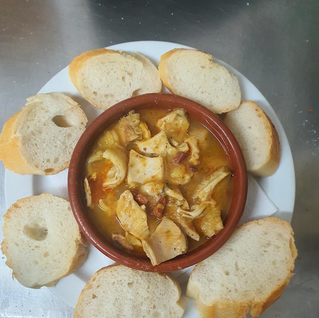 Cafe-Bar L'Estevet en traspas — Comida y bebida